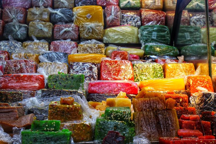 Kerala Green Halwa – 1kg | Made with Pure Coconut Oil | Soft & Chewy Kozhikode Sweet | Traditional South Indian Dessertuct