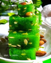 Kerala Green Halwa – 1kg | Made with Pure Coconut Oil | Soft & Chewy Kozhikode Sweet | Traditional South Indian Dessertuct